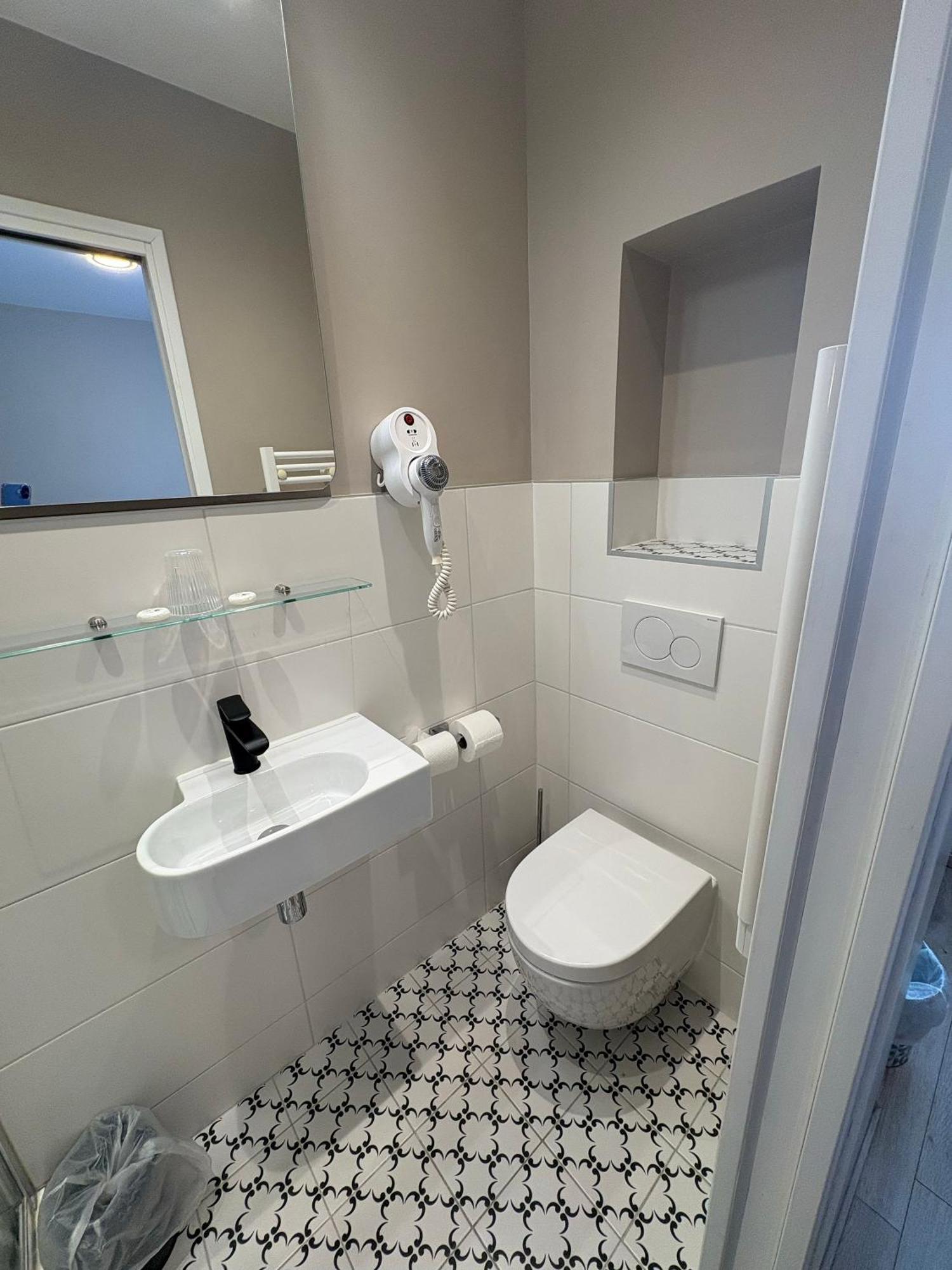 Hotel Moderna شيربوغ أون كوتننتين المظهر الخارجي الصورة